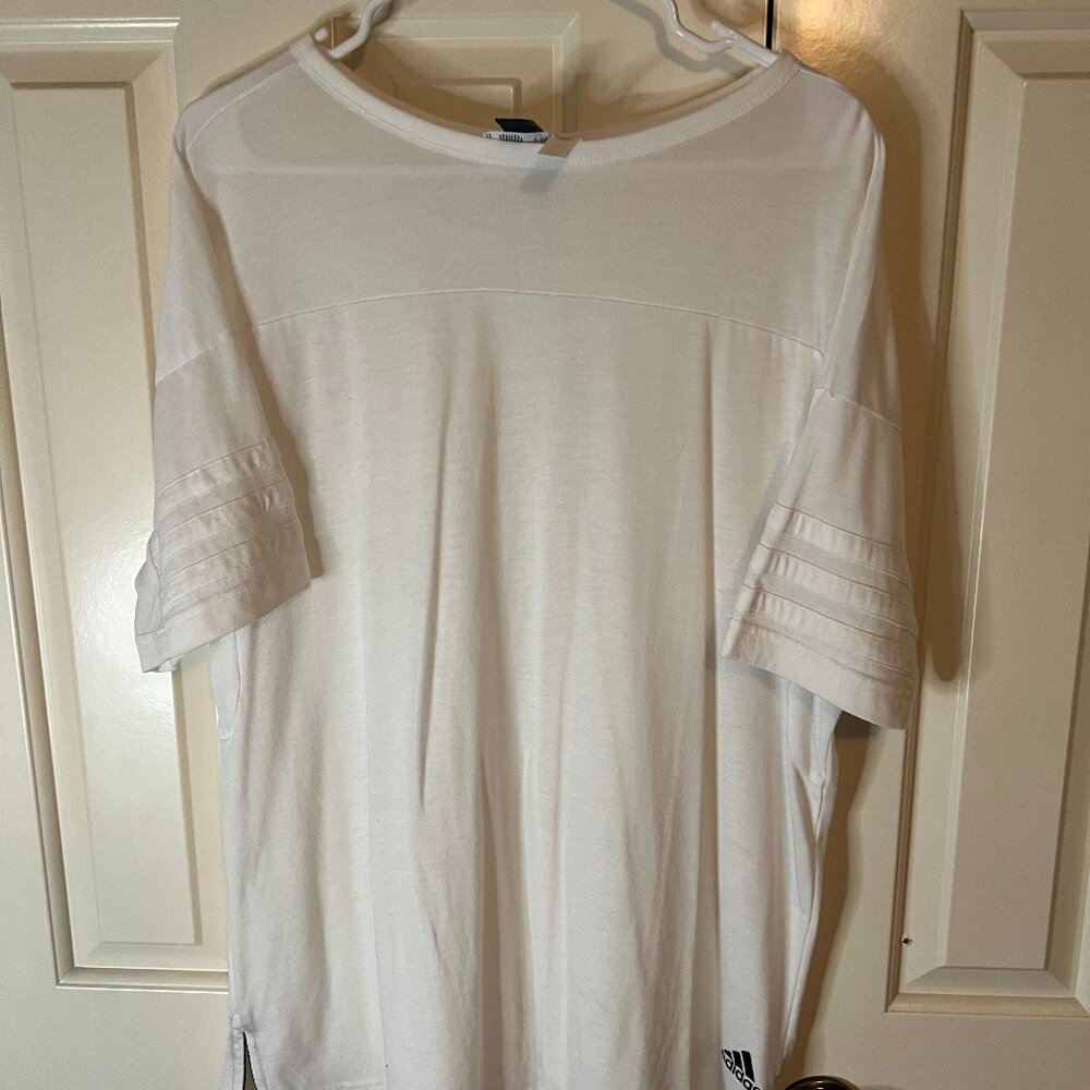 Adidas White Short-sleeve w/3 stripes on sleeve-Large